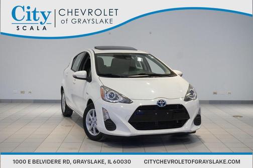 2016 Toyota Prius c Three