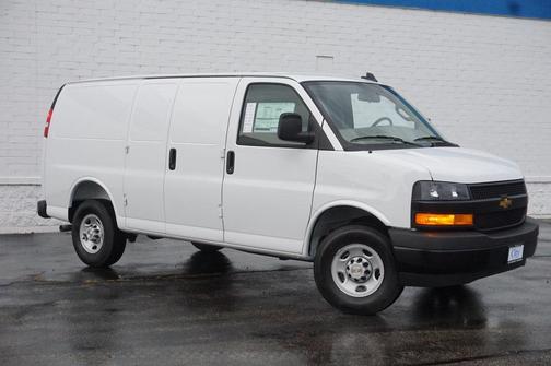 2025 Chevrolet Express 2500 RWD 2500 Regular Wheelbase WT