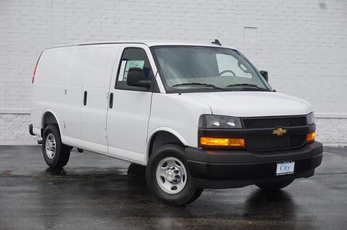 2025 Chevrolet Express 2500 RWD 2500 Regular Wheelbase WT