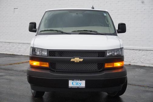 2025 Chevrolet Express 2500 RWD 2500 Regular Wheelbase WT