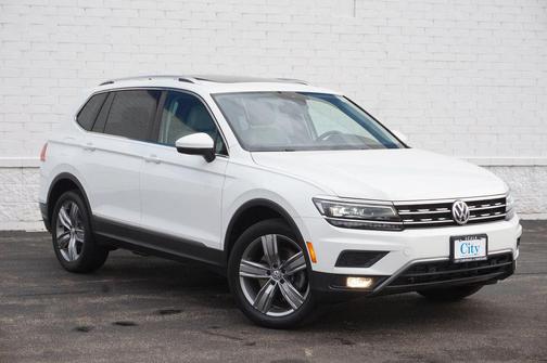 Pure White 2019 Volkswagen Tiguan 2.0T SEL