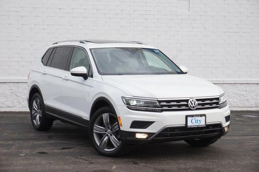 Pure White 2019 Volkswagen Tiguan 2.0T SEL