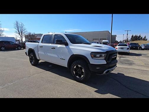 Bright White Clearcoat 2024 RAM 1500 Rebel