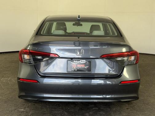Silver 2022 Honda Civic LX