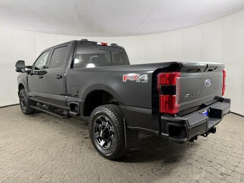 Black 2023 Ford F-250 Lariat