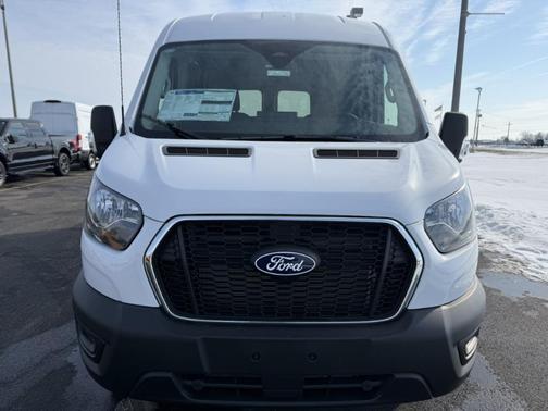 2026 Ford Transit-250 148 WB Medium Roof Cargo