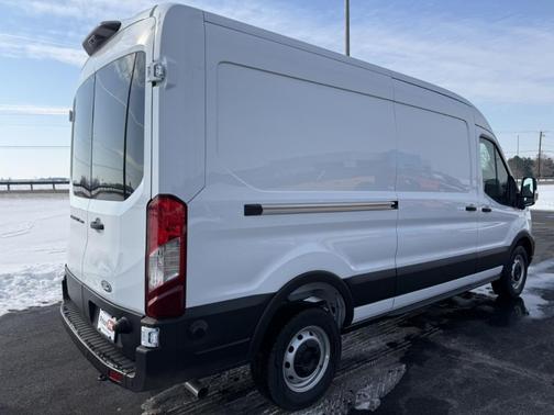 2026 Ford Transit-250 148 WB Medium Roof Cargo