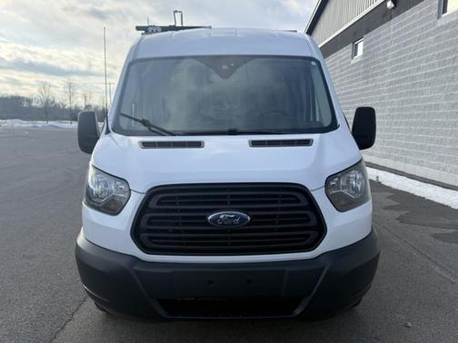 2017 Ford Transit-250 148 WB Medium Roof Cargo