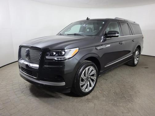 2023 Lincoln Navigator L Reserve