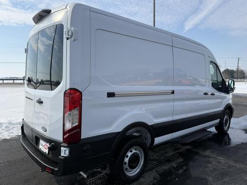 2026 Ford Transit-250 148 WB Medium Roof Cargo