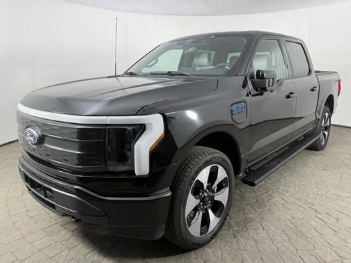Agate Black Metallic 2025 Ford F-150 Lightning Platinum