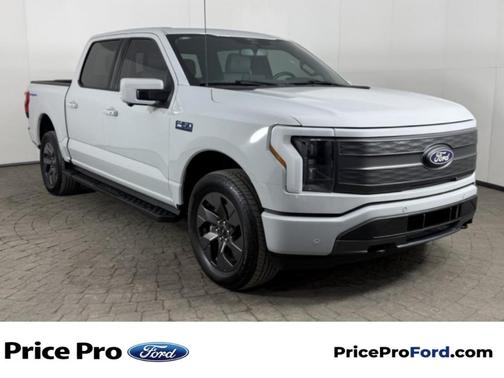 2024 Ford F-150 Lightning LARIAT