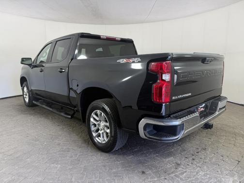 Black 2024 Chevrolet Silverado 1500 LT