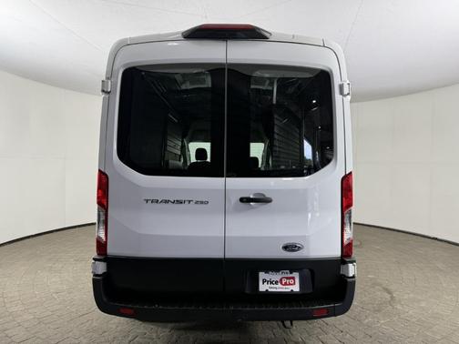 Oxford White 2021 Ford Transit-250 T-250 148 MED RF 9070 GVWR