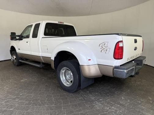 White 2012 Ford F-350 Lariat Super Duty