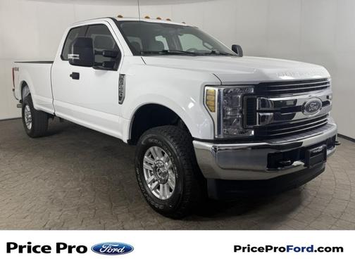 Oxford White 2019 Ford F-250 XL