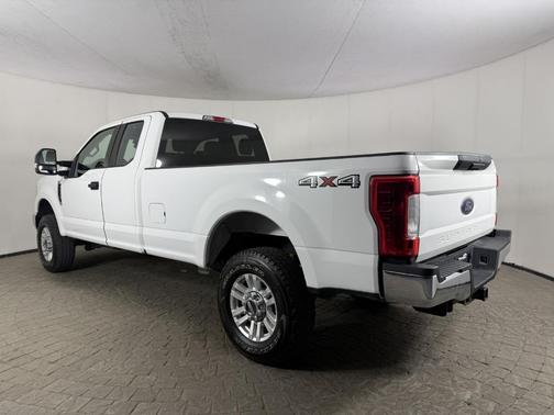 Oxford White 2019 Ford F-250 XL