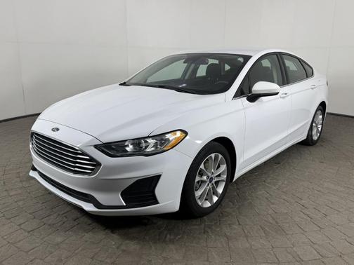 Oxford White 2020 Ford Fusion Hybrid SE