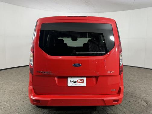 Race Red 2022 Ford Transit Connect XLT