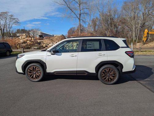 2025 Subaru Forester Hybrid Sport