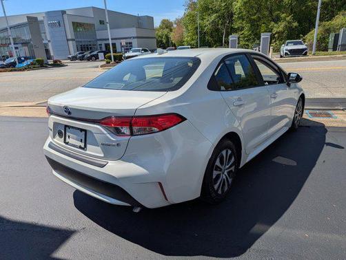 2020 Toyota Corolla Hybrid LE