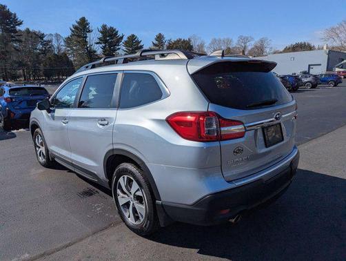 2022 Subaru Ascent Premium 7-Passenger