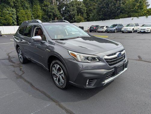 2022 Subaru Outback Touring