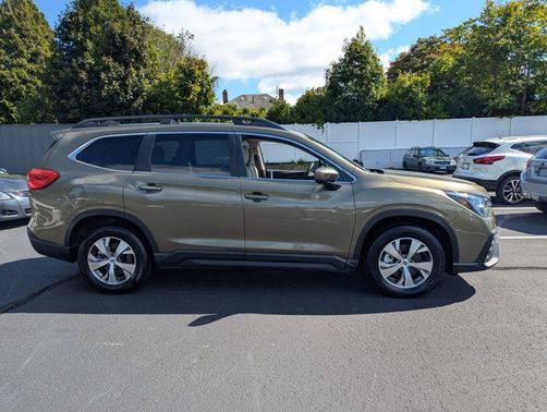 2024 Subaru Ascent Premium 7-Passenger