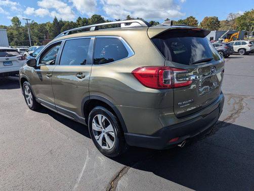 2024 Subaru Ascent Premium 7-Passenger