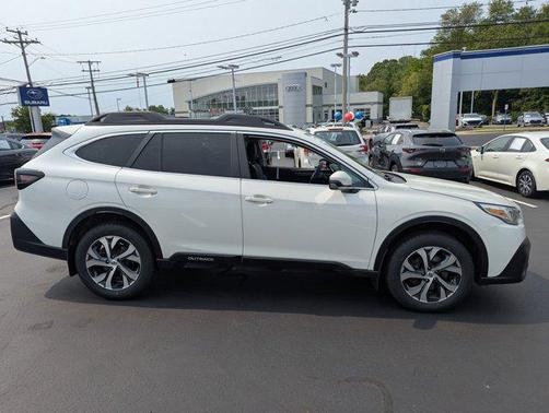 2022 Subaru Outback Limited