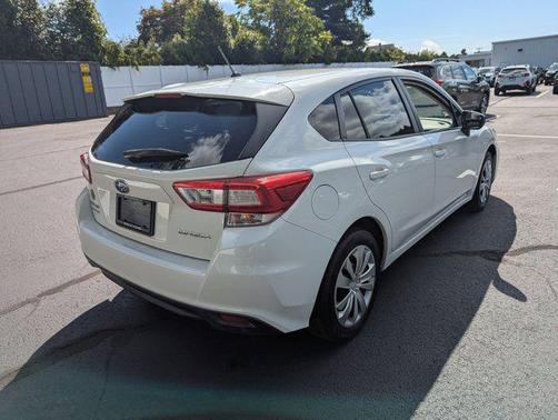 2019 Subaru Impreza 2.0i