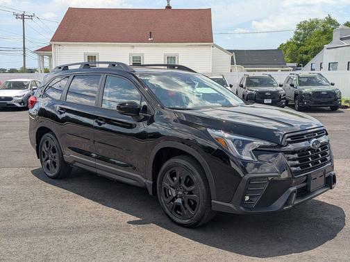 Crystal Black Silica 2026 Subaru Ascent Onyx Edition Touring 7-Passenger