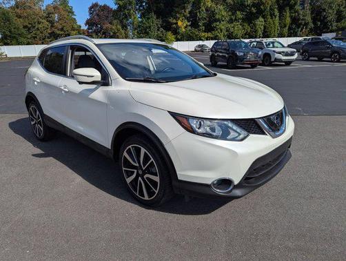 2017 Nissan Rogue Sport SL
