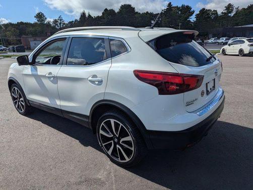 2017 Nissan Rogue Sport SL