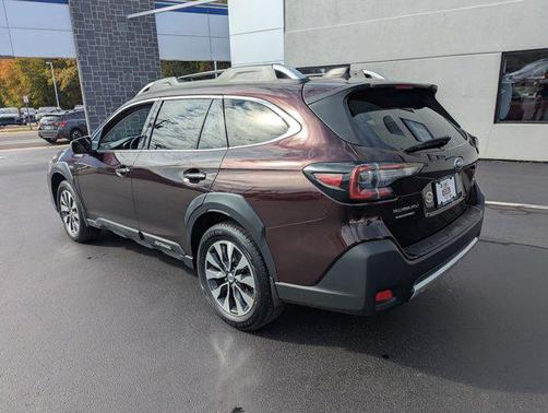 2023 Subaru Outback Touring XT