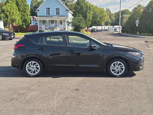 Crystal Black Silica 2024 Subaru Impreza Base