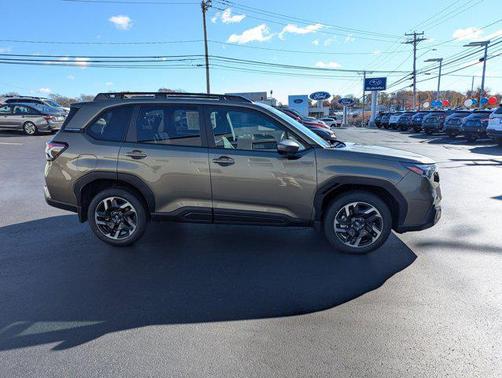 2025 Subaru Forester Hybrid Premium
