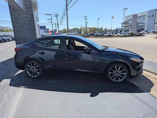 2018 Mazda Mazda3 Touring