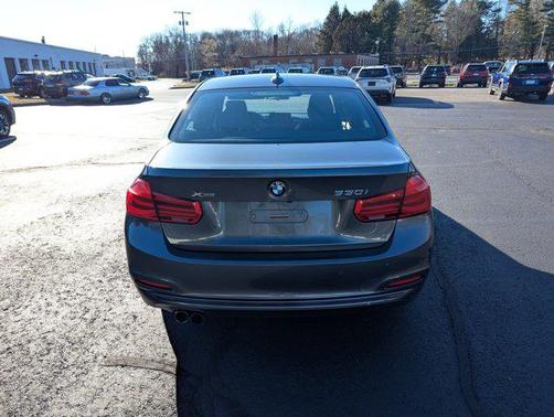 2017 BMW 330 xDrive