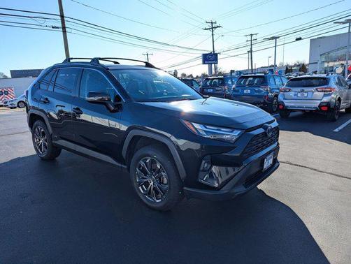2023 Toyota RAV4 Hybrid XLE Premium