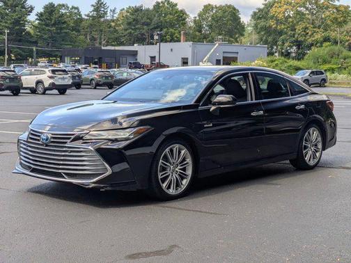2021 Toyota Avalon Hybrid Limited