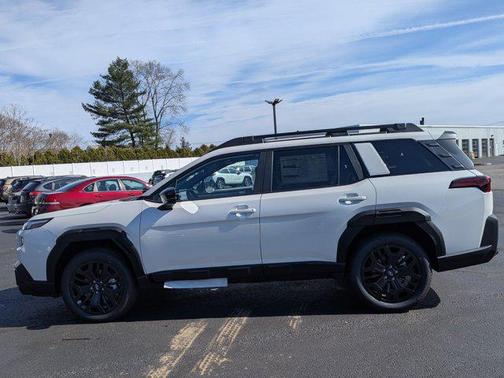 Crystal White Pearl 2026 Subaru Outback Limited XT