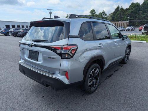 2025 Subaru Forester Hybrid Premium