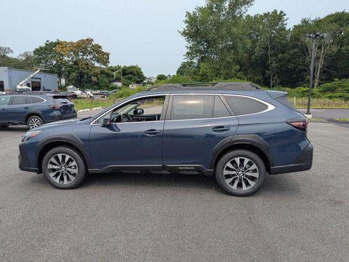 2025 Subaru Outback Limited XT