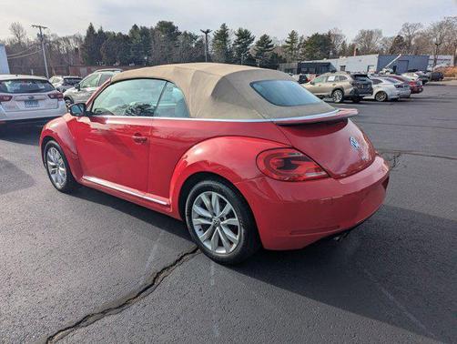 2014 Volkswagen Beetle 2.0L TDI
