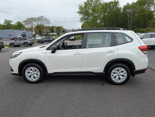 2022 Subaru Forester Base