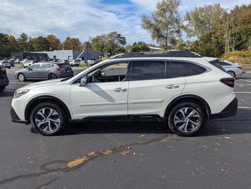 2020 Subaru Outback Touring XT