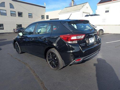2019 Subaru Impreza 2.0i