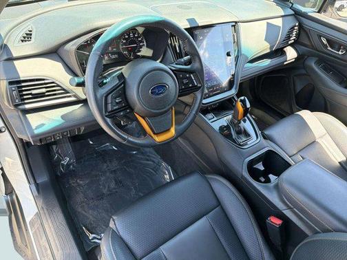 Crystal White Pearl 2022 Subaru Outback Wilderness