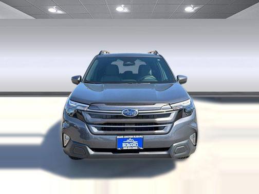 Magnetite Gray Metallic 2026 Subaru Forester Premium